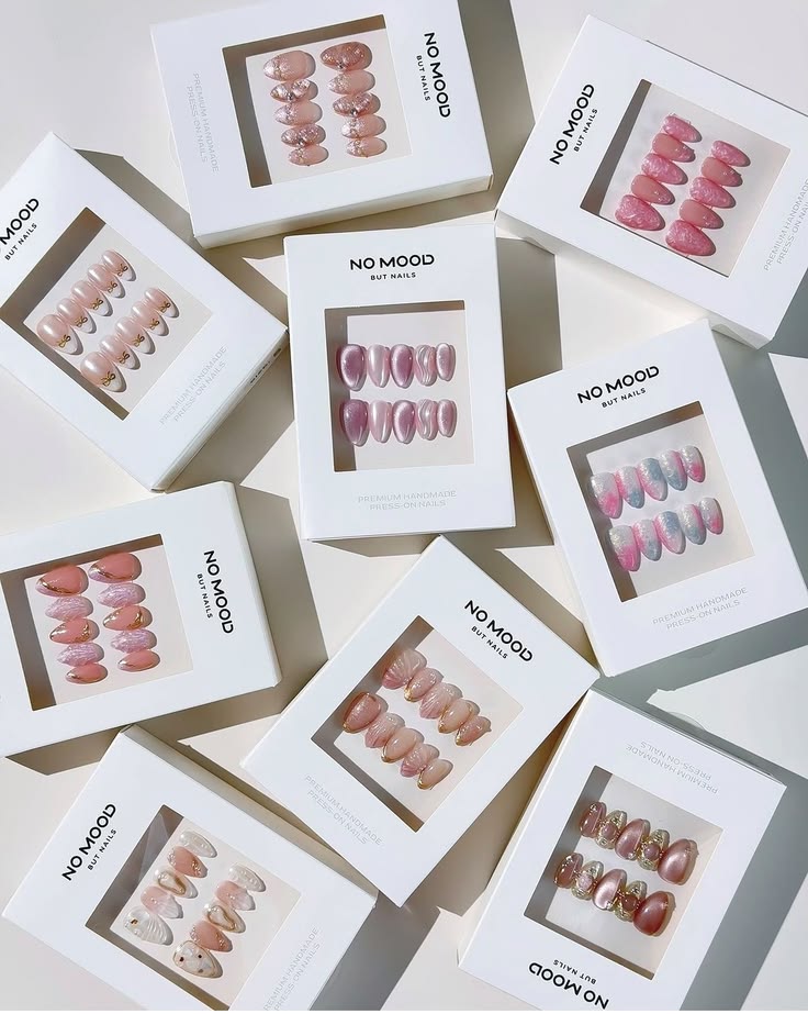 Luxury Press-On Nails Set - Reusable Fake Nails with Elegant Designs