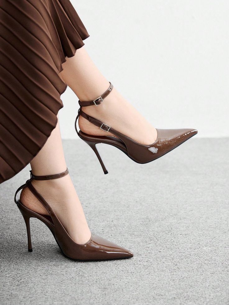 Luxury Women's High Heels - Elegant Party Wear (Classic Black Patent)Luxury Women's High Heels - Elegant Party Wear (Beige Chunky Block)