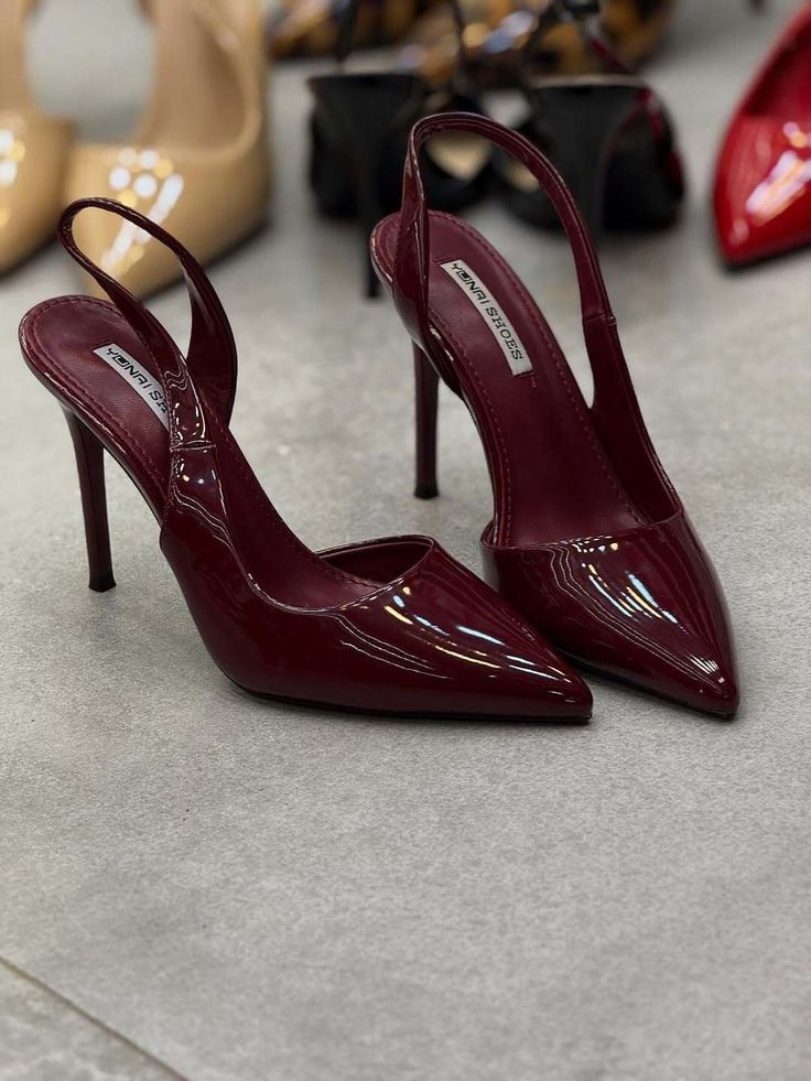 Luxury Women's High Heels - Elegant Party Wear (Classic Black Patent)Luxury Women's High Heels - Elegant Party Wear (Beige Chunky Block)